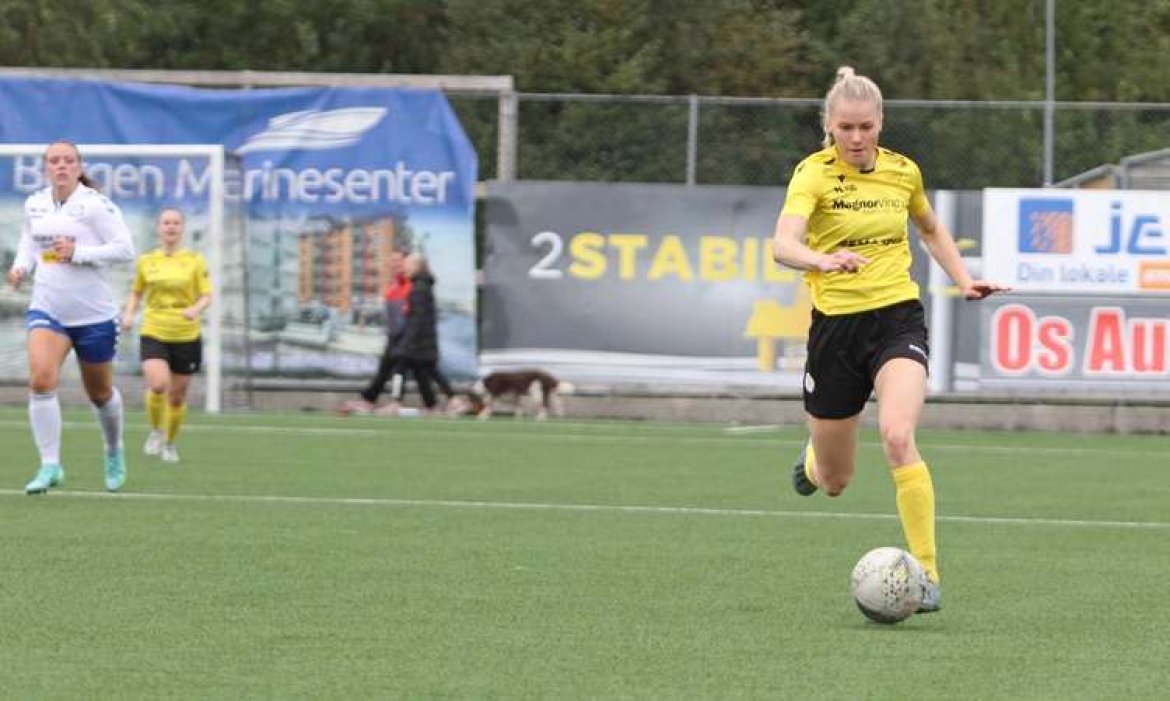 Karoline Østgulen Hevrøy satte inn sigersmålet i det siste sekundet.
