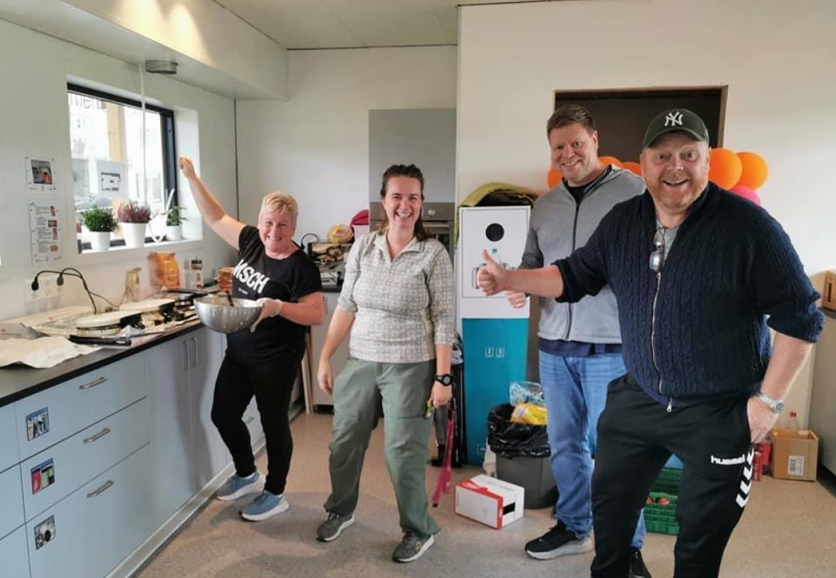 Det var god stemming og trøkk i kiosken!